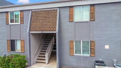 Building Photo - 3805 Cortez Cir