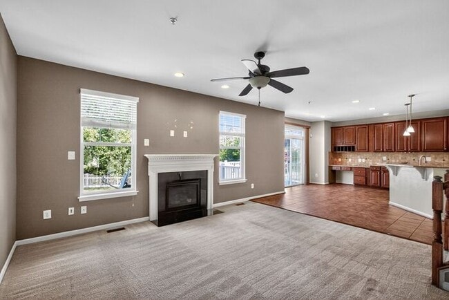 Building Photo - 22955 Snow Leopard Dr