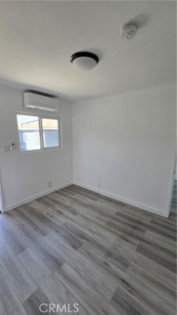 Foto del edificio - 13406 Halldale Ave