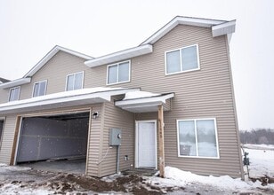 Building Photo - 11523 37th Ave SE