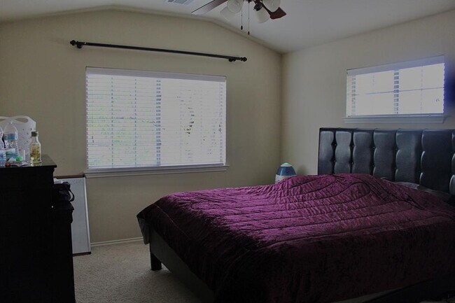 Foto del edificio - 14815 Avery Ranch Blvd