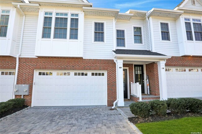 Building Photo - 103 Mill Creek S