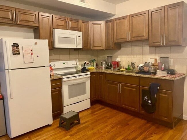 Photo - 3617 Spring Garden st Apartment