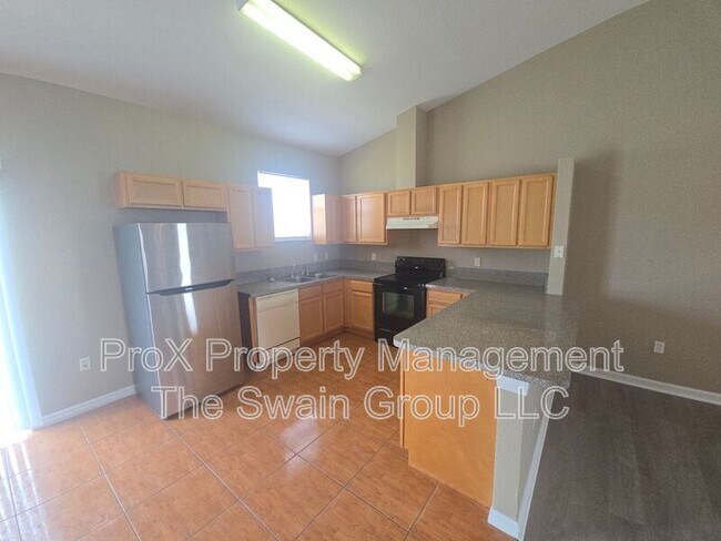 Foto del edificio - 1428 Bluff Loop