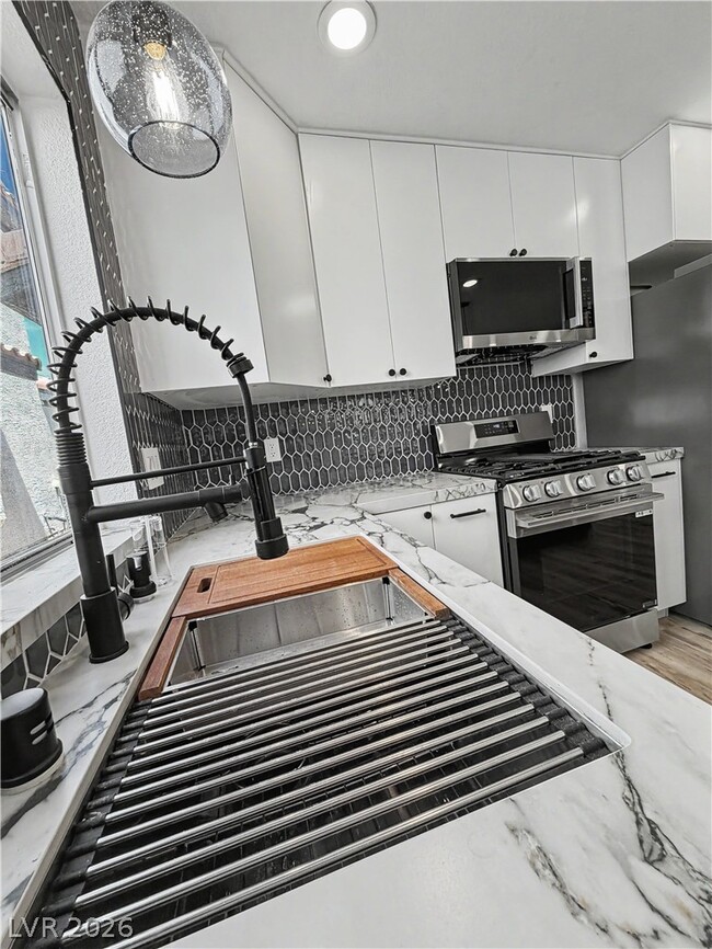 Building Photo - 8977 Paige Rene Ct