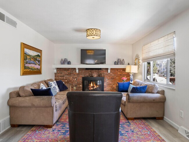 Foto del edificio - 6096 S Jamaica Way