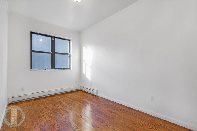 Foto del edificio - 20 Underhill Ave