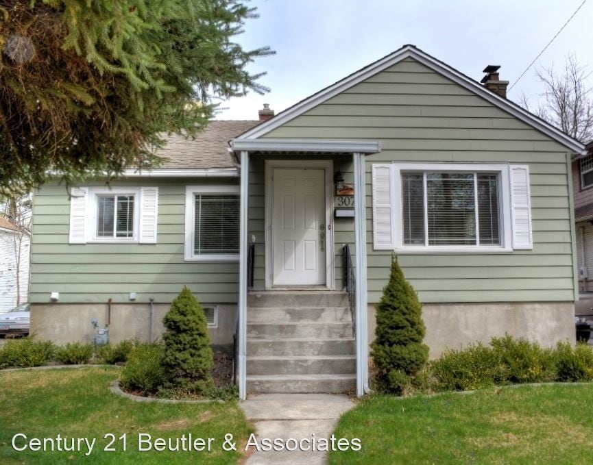 Primary Photo - 3 br, 1.5 bath House - 307 E. 17th Ave.