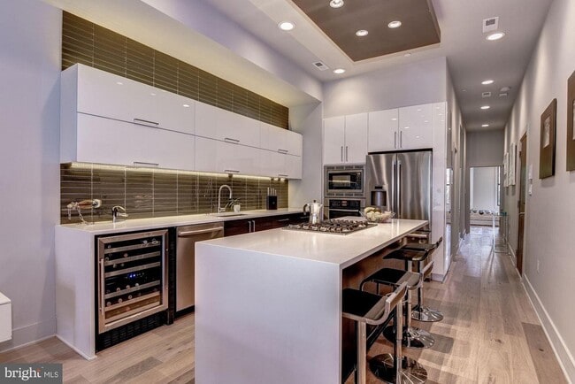 Building Photo - 1339 Irving Street NW Apt C