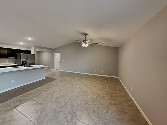 Building Photo - 2407 SE Melon Court