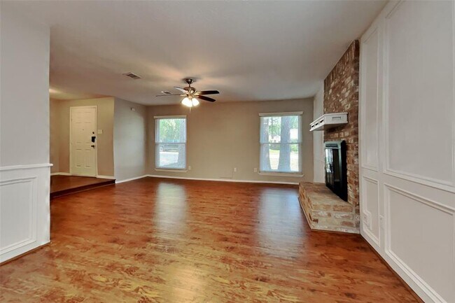 Building Photo - 14 N Waxberry Rd