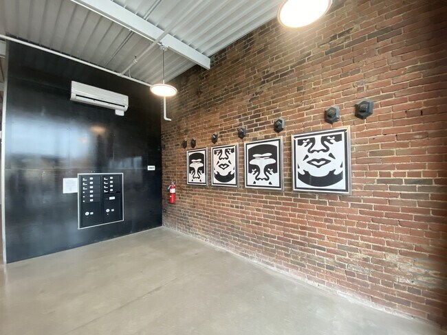 Foto del edificio - 112 SE 4th St