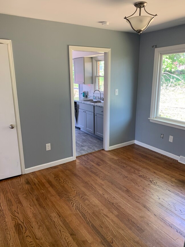 Foto del edificio - 507 Moran Ave