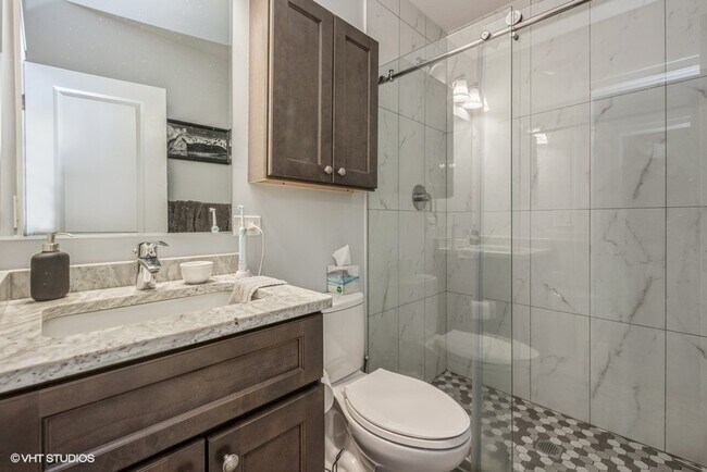 Foto del edificio - 1424 E 53rd St