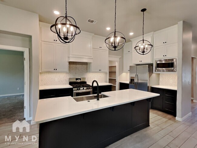 Foto del edificio - 5401 Riverrun Ct