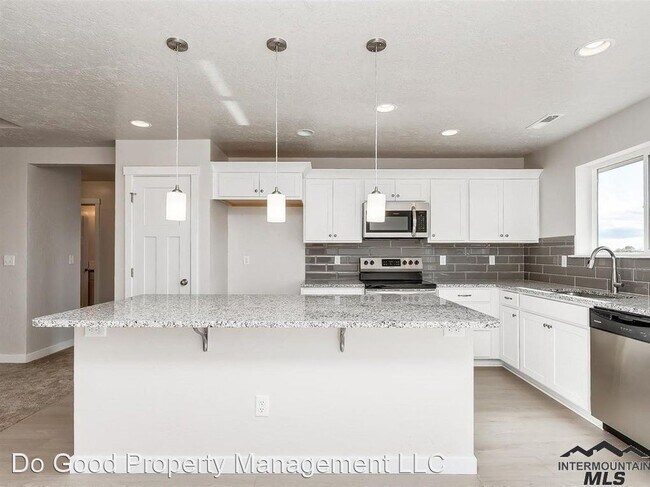 Foto del edificio - 3 br, 2 bath House - 7752 E Tea Party Dr