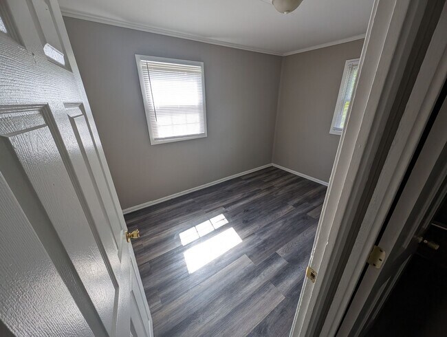 Foto del edificio - 1402 Bernice Ave 2BR/1BA (Middletown)