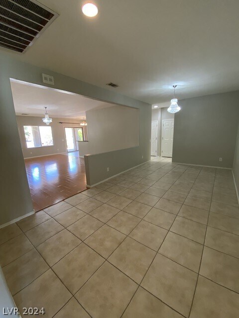 Building Photo - 6140 Fox Creek Ave