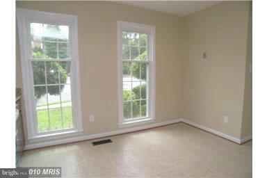 Foto del edificio - 6650 Midhill Pl