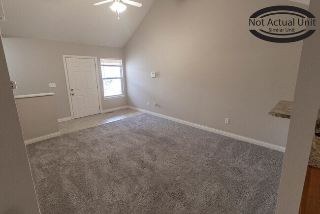 Foto del edificio - 7392 Arratt Ct