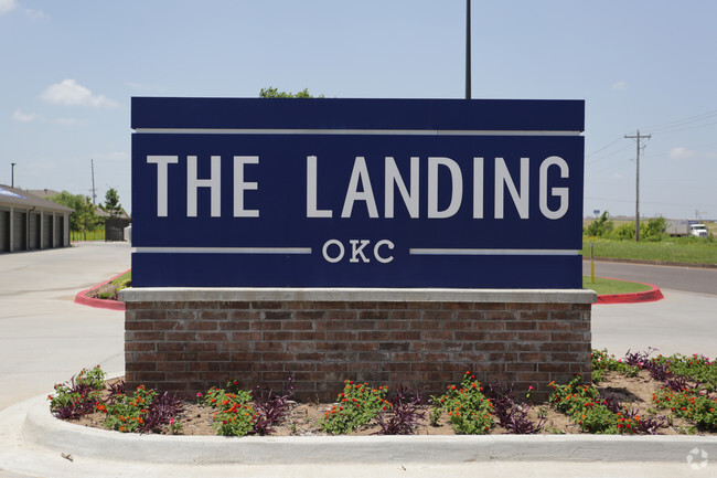 Building Photo - The Landing OKC