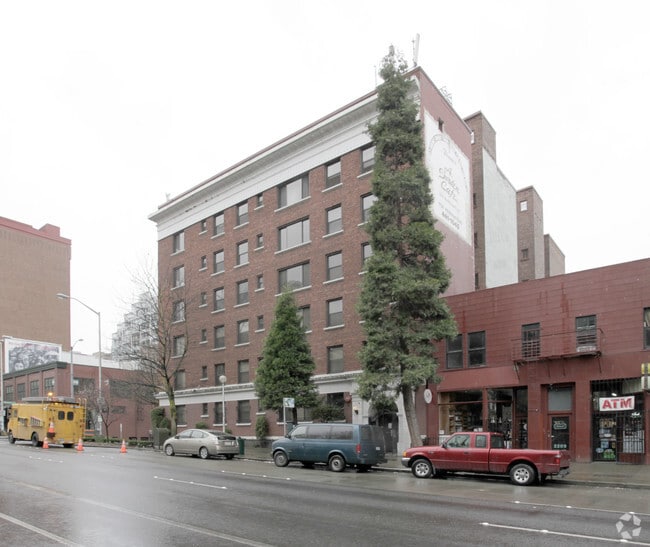 The Humphrey Apartments - The Humphrey
