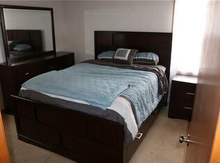 Foto del edificio - 262 Grape St