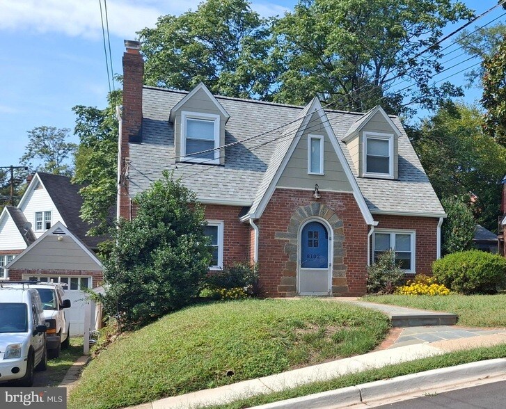 Photo - 8102 Garland Avenue Unit 1