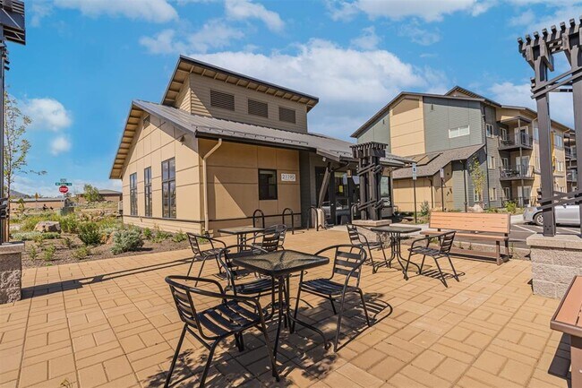 Foto del edificio - 21190 Thornhill Ln