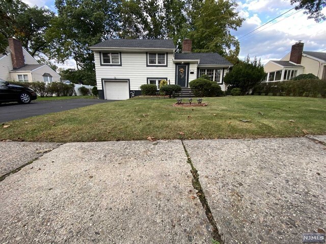 Primary Photo - 978 Oradell Ave
