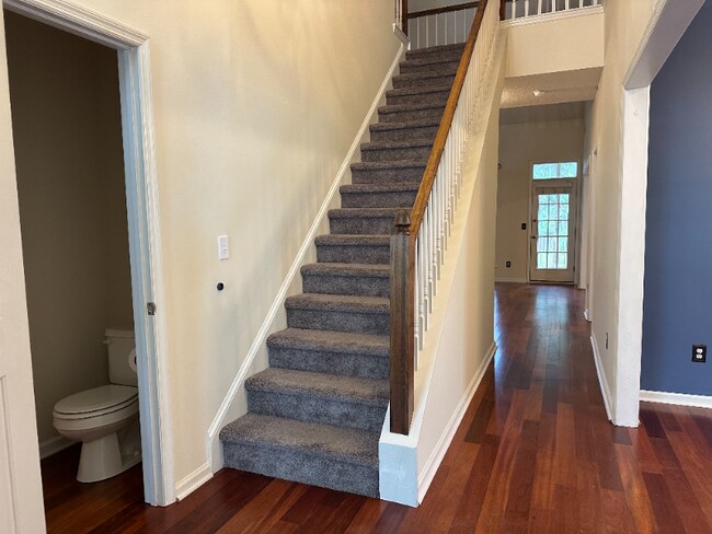 Foto del edificio - 233 Mossy Oak Way