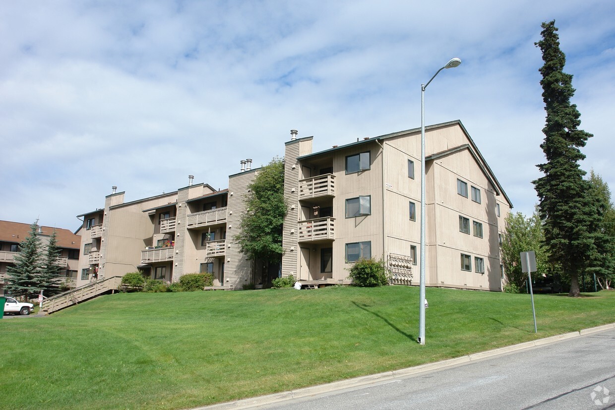 Foto principal - Kinnear Park Apartments