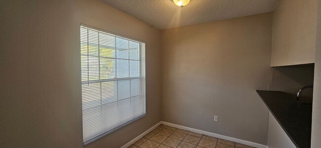 Foto del edificio - Charming 2/1 in the heart of Downtown Deland!