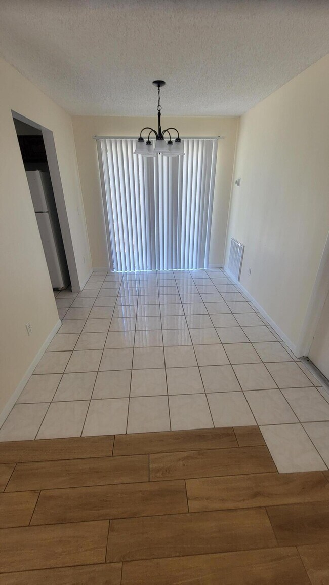 Foto del edificio - 1039 Lamplighter Dr NW