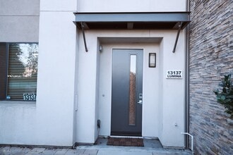 Building Photo - 13137 W Lumina Way