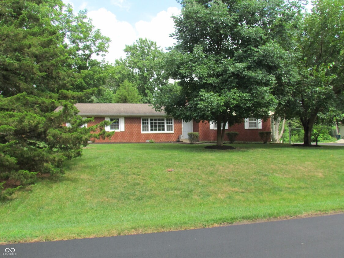 Primary Photo - 10145 Central Ave