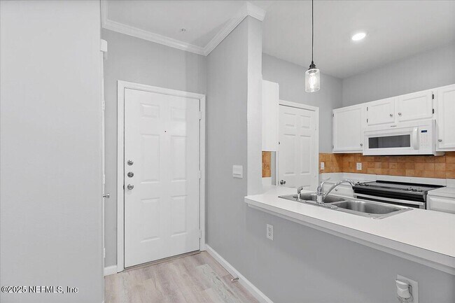 Foto del edificio - 160 Veracruz Dr