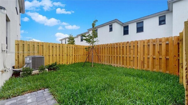 Foto del edificio - 13413 SW 287th Ter