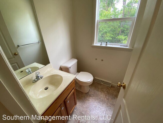 Building Photo - 3 br, 1.5 bath House - 228 Craigdan Dr