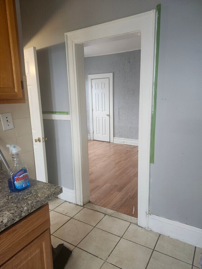 Foto del edificio - 32 Leo Pl