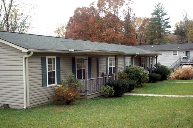 Building Photo - 612 Higate Rd