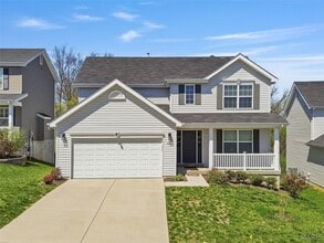 Building Photo - 463 Dusty Brook Dr