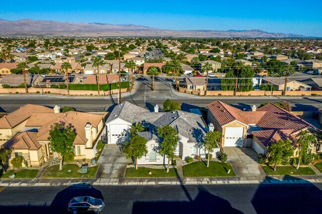 Foto del edificio - 48806 Barrymore St