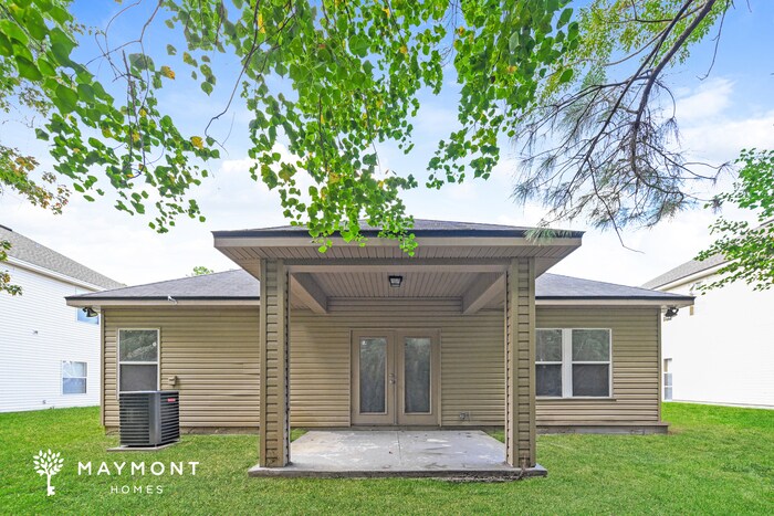 Foto del edificio - 4104 Anderson Woods Dr