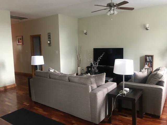 Foto del edificio - 4219 S Union Ave