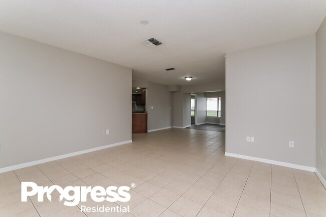 Building Photo - 11171 Heathwood Ave