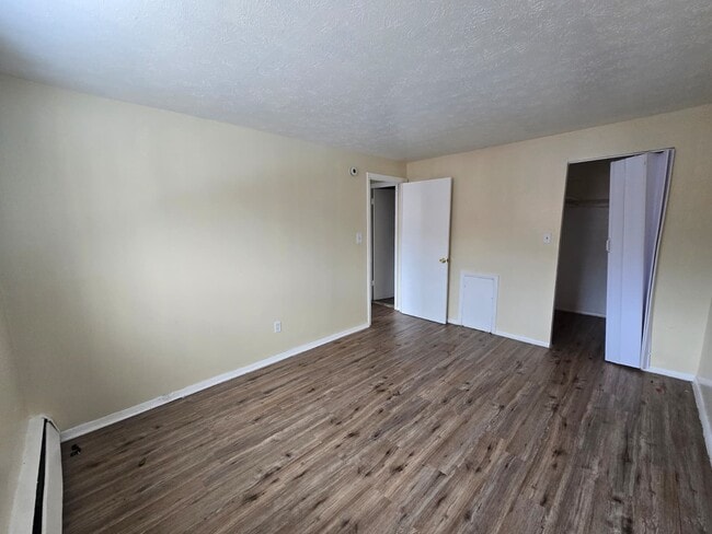 Photo - 14815 Euclid Ave Apartment