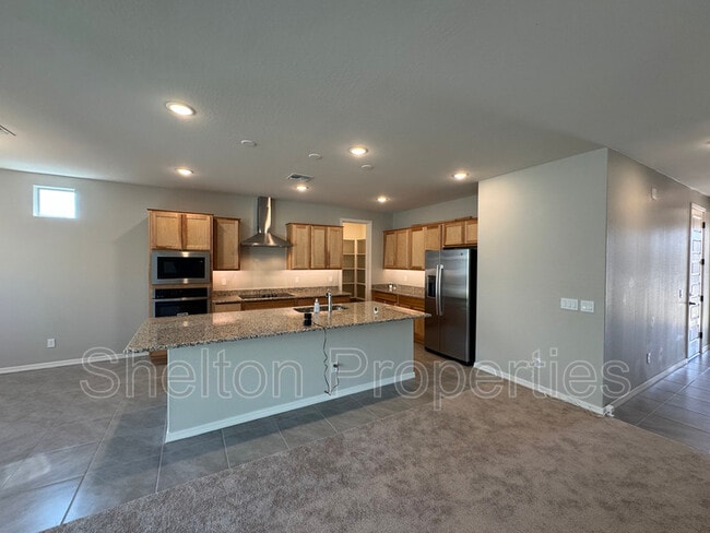 Building Photo - 16256 W Mariposa Grande