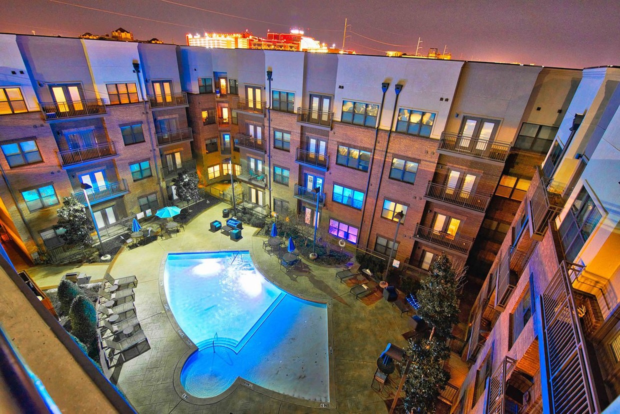 The Phoenix Apartments - Ft. Worth, TX | Apartments.com