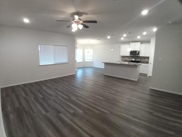 Foto del edificio - 310 Tapaderos Path